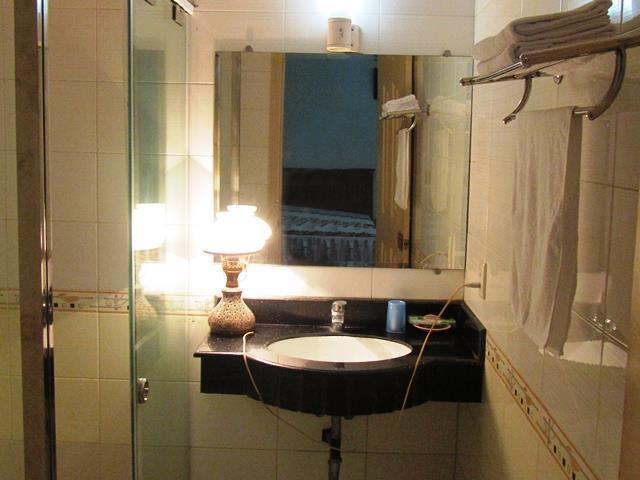 האי פונג Dong Duong Hotel מראה חיצוני תמונה